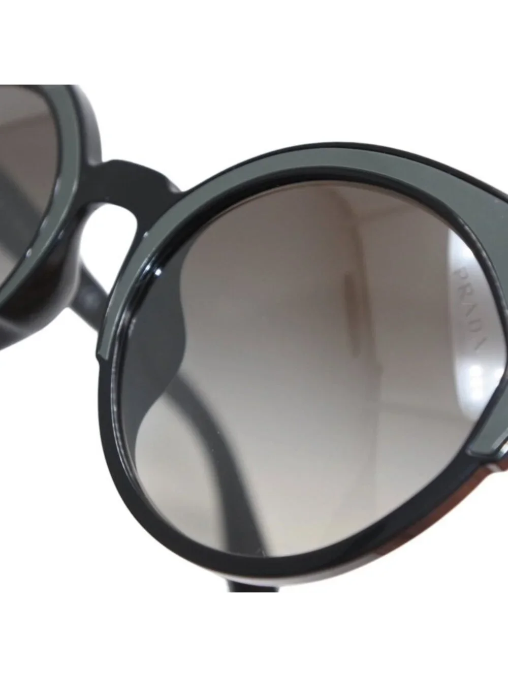 Prada Sunglasses 53 22 Eyewear Black Green